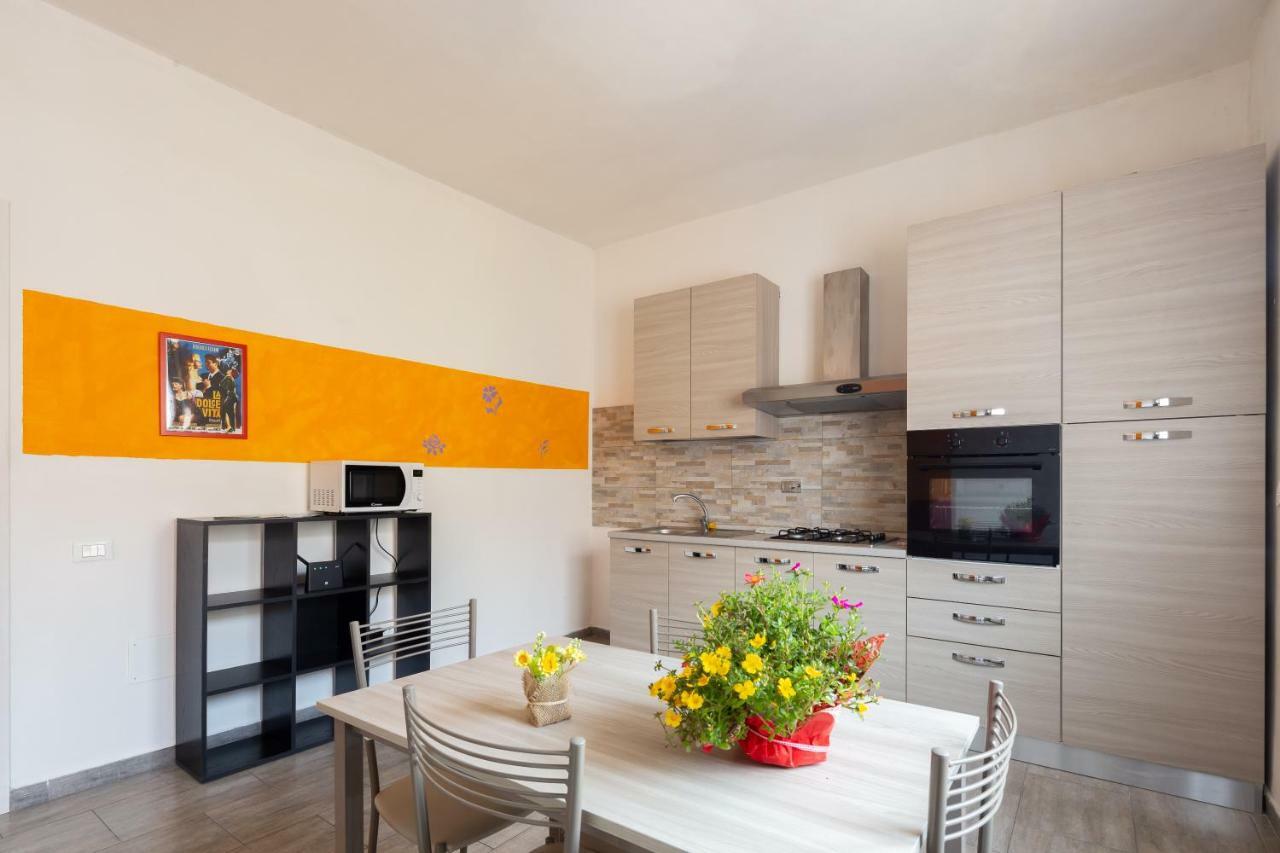 Apartmán Fellini By Luce Stellata Aulla Exteriér fotografie