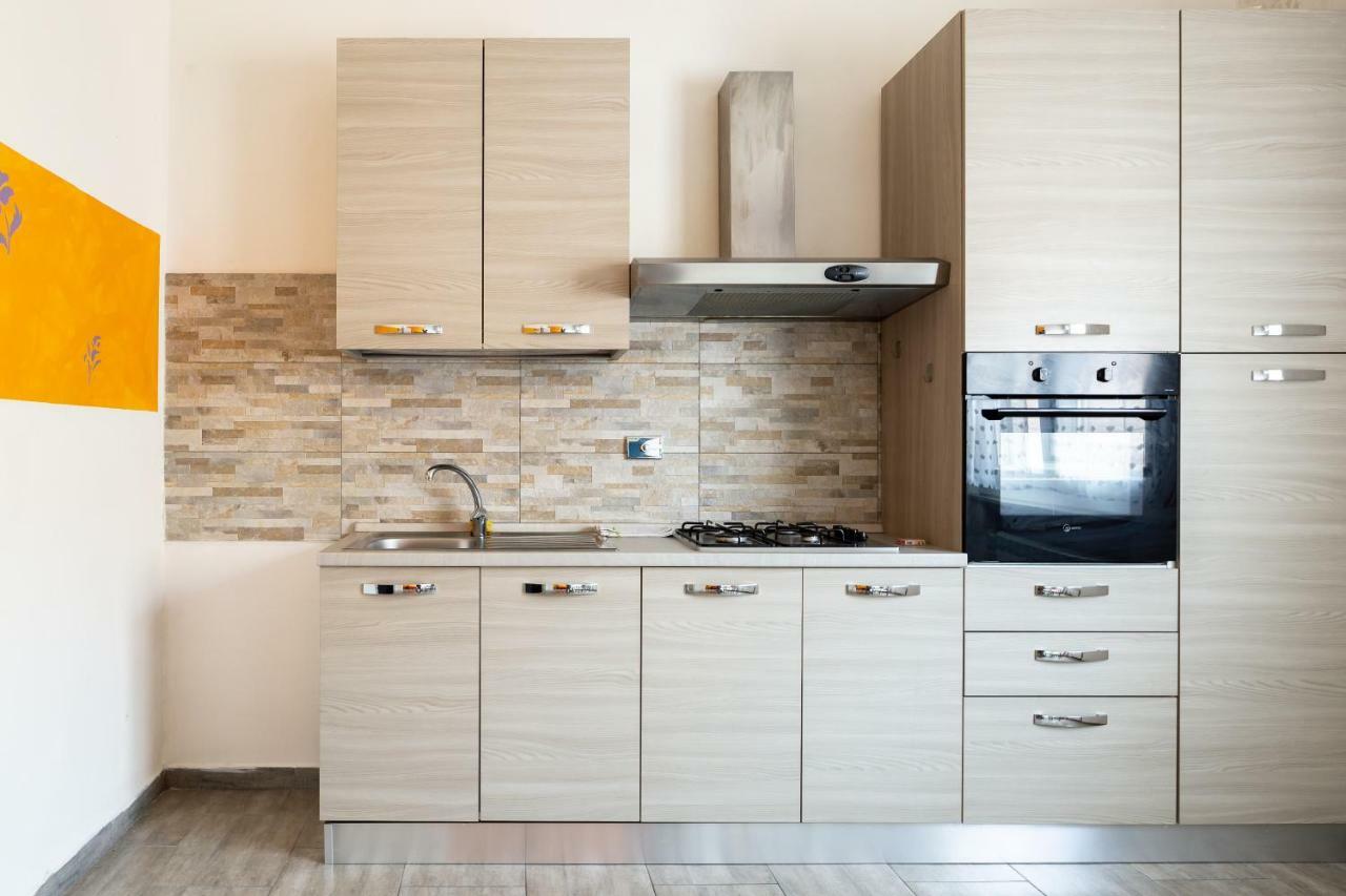 Apartmán Fellini By Luce Stellata Aulla Exteriér fotografie